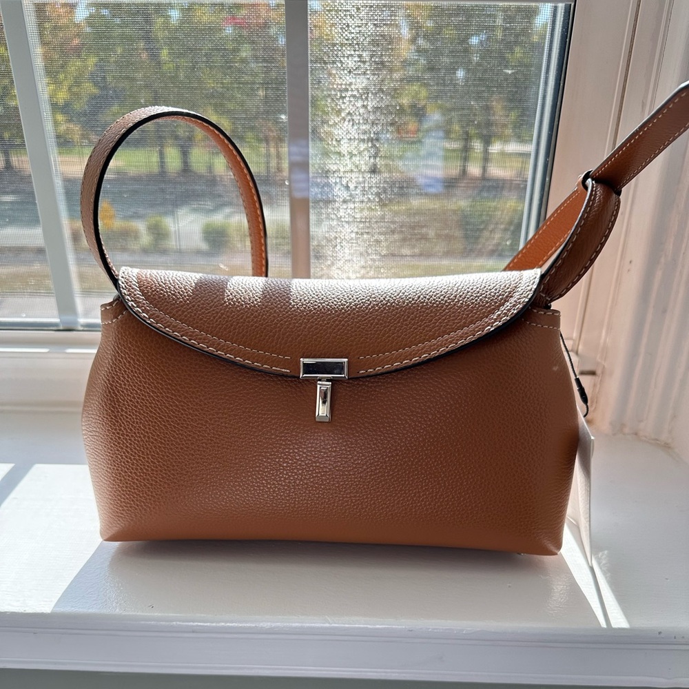 Toteme T-Lock Leather Clutch NWT